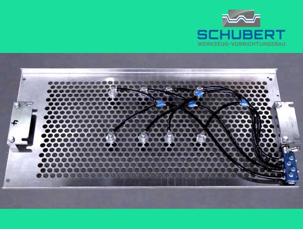 Kartenausheber/Kartenaufleger mit Pneumatikkomponenten